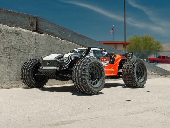 Arrma 1/10 VORTEKS MEGA 550 4X2 ST with Battery & Charger Orange C-ARA3205ST1