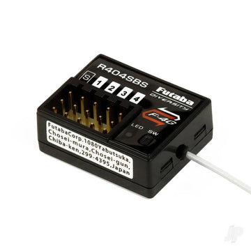 Futaba 4-Channel (PWM) Surface Receiver with S.BUS for Telemetry F-4G R404SBS